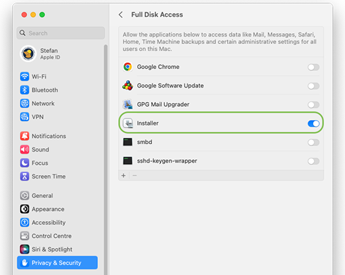 Showing the Installer as enabled in the Full Disk Access section in the Privacy and Security settings in the macOS System settings.